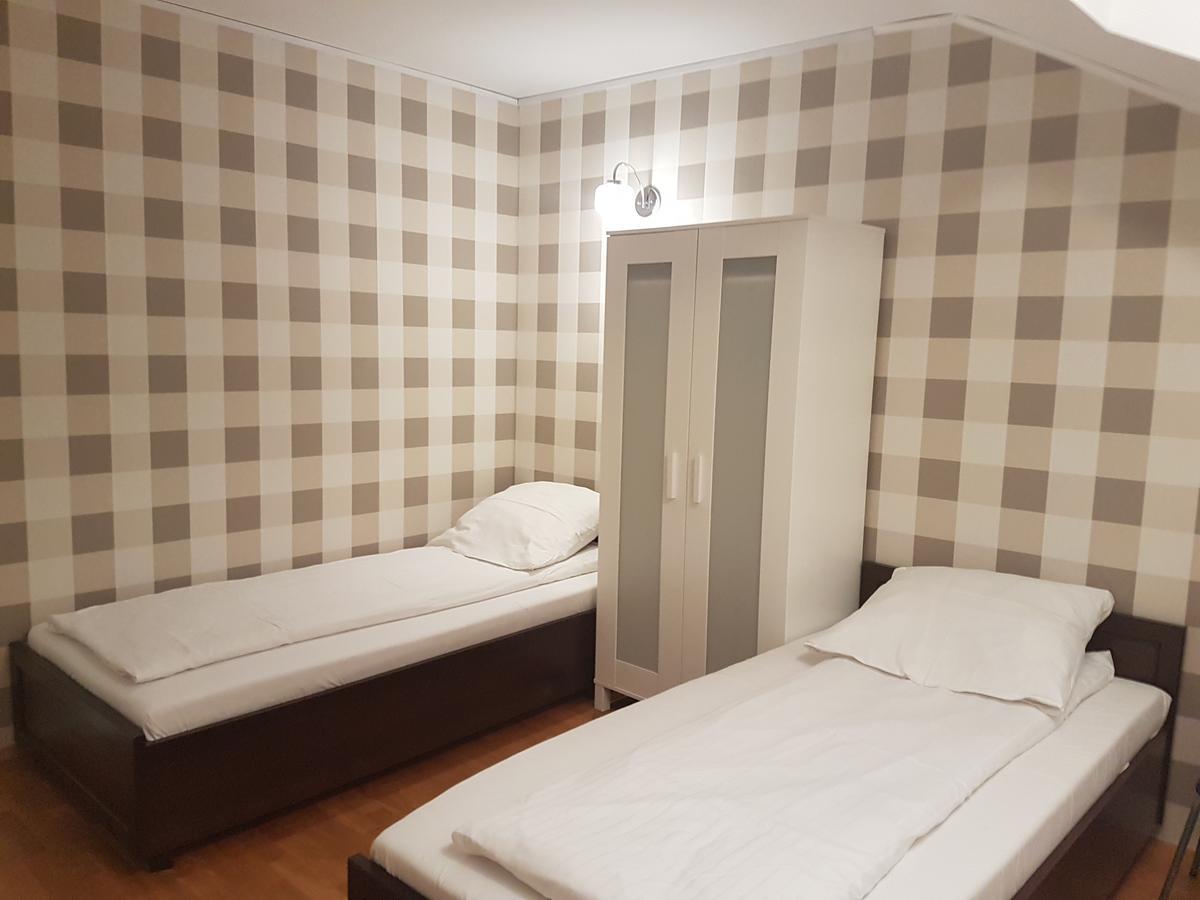 ורשה Duszka Hostel מראה חיצוני תמונה